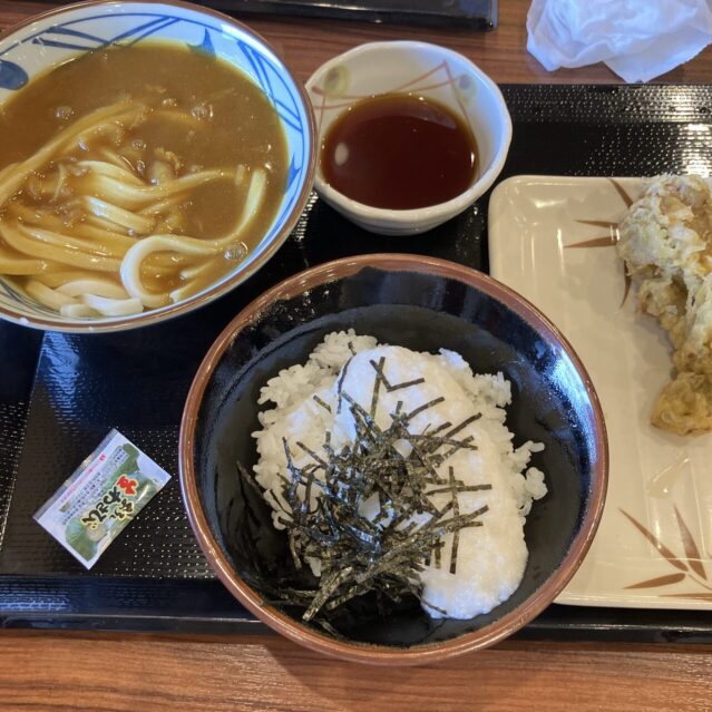 とろろご飯